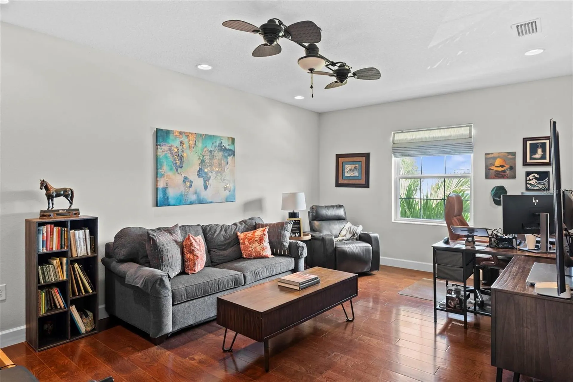 112 S Florida Avenue Tarpon Springs FL 34689