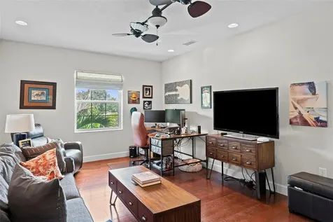 112 S Florida Avenue Tarpon Springs FL 34689