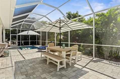 112 S Florida Avenue Tarpon Springs FL 34689