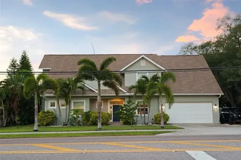 112 S Florida Avenue Tarpon Springs FL 34689