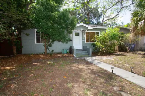 2222 34th Avenue N St Petersburg FL 33713
