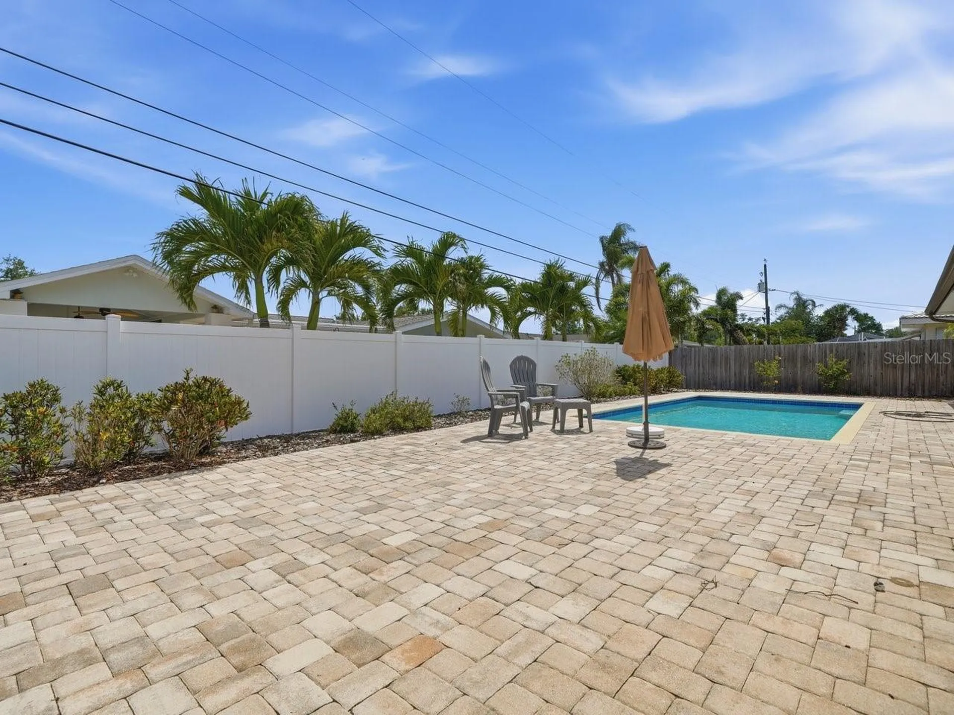 3650 Shady Bluffs Drive Largo FL 33770