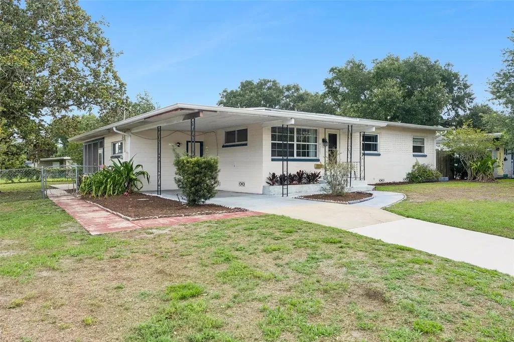 4203 Kildaire Avenue Orlando FL 32812