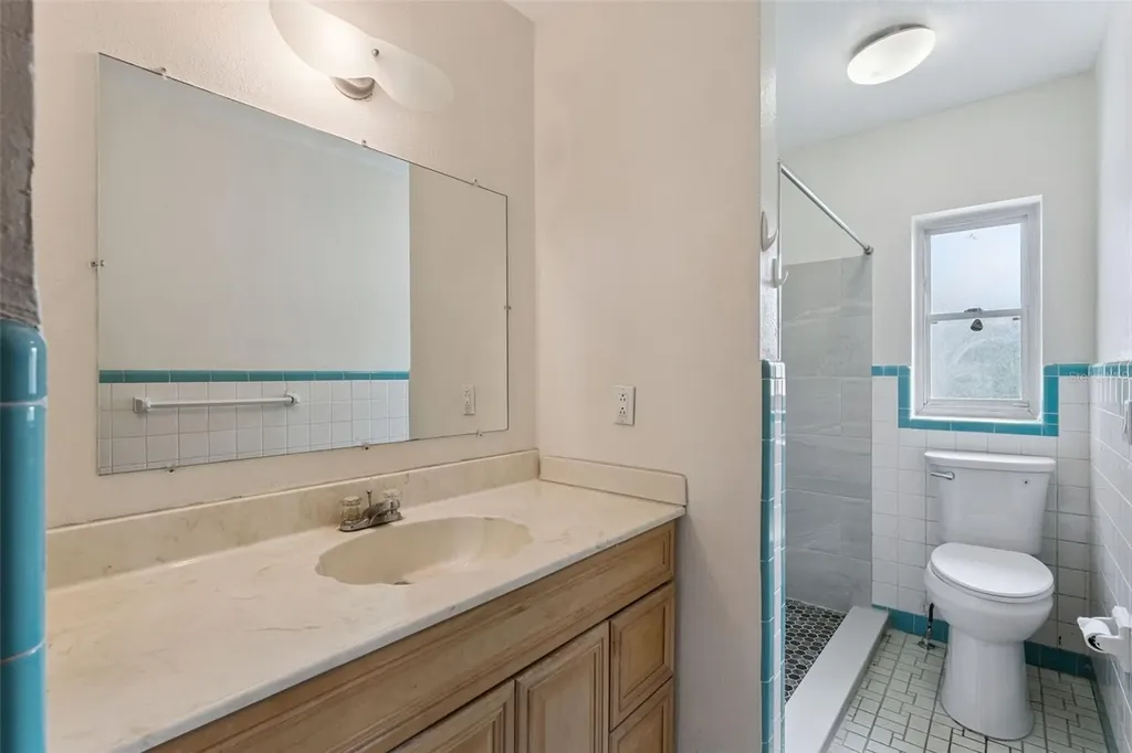 4203 Kildaire Avenue Orlando FL 32812