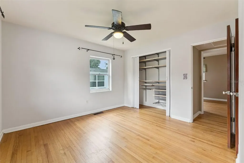 4203 Kildaire Avenue Orlando FL 32812