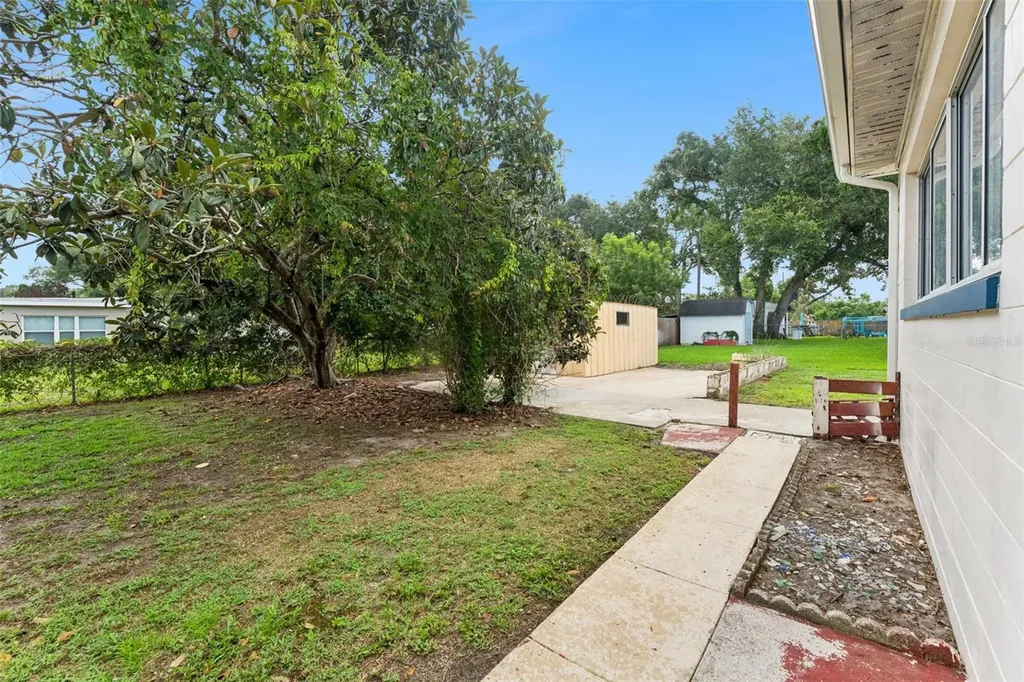 4203 Kildaire Avenue Orlando FL 32812