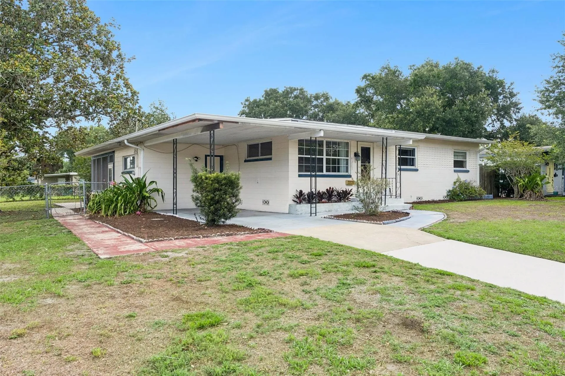 4203 Kildaire Avenue Orlando FL 32812