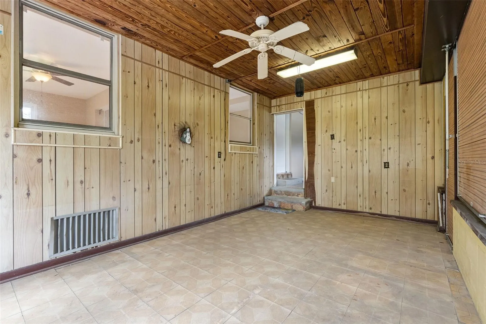 4203 Kildaire Avenue Orlando FL 32812