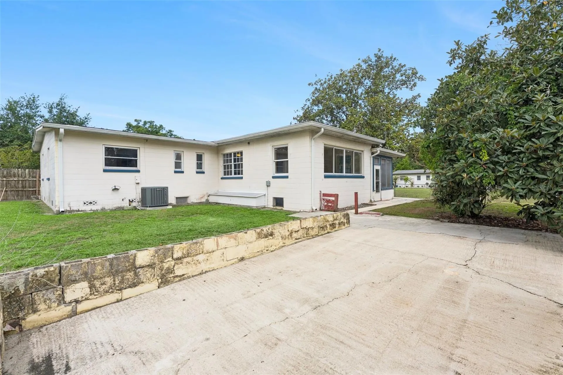 4203 Kildaire Avenue Orlando FL 32812