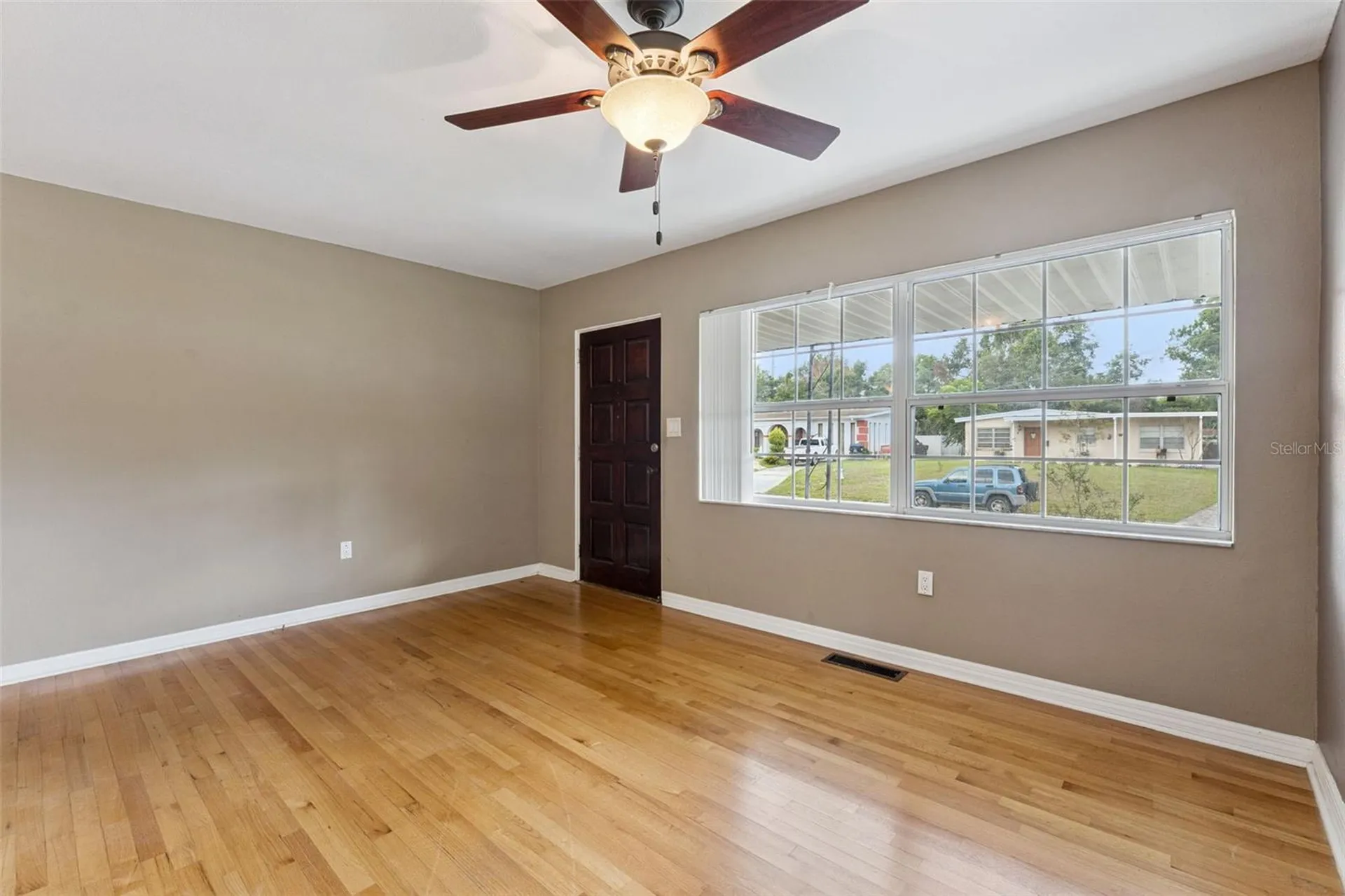 4203 Kildaire Avenue Orlando FL 32812