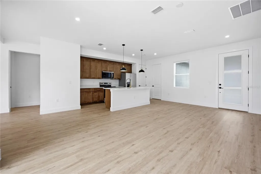 1 Oak Trail Ocala FL 34472