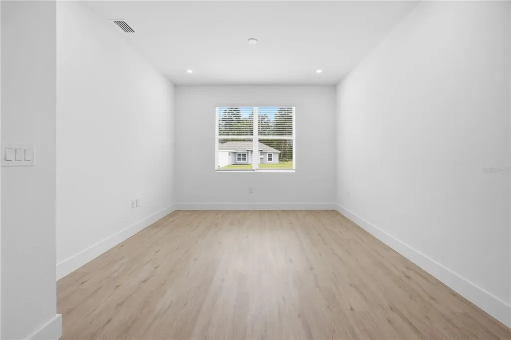 1 Oak Trail Ocala FL 34472