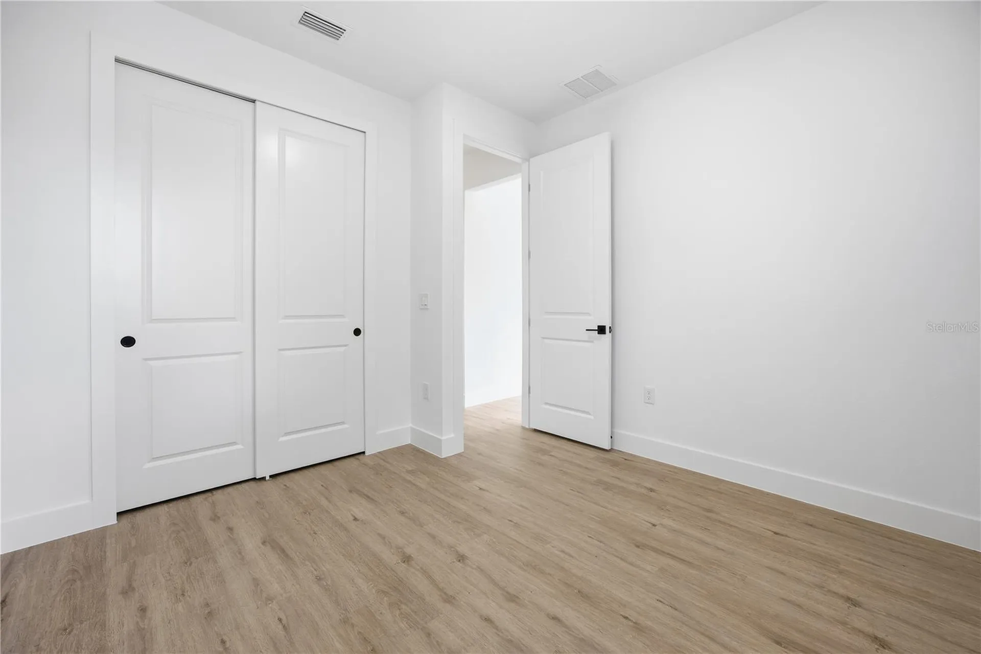 1 Oak Trail Ocala FL 34472