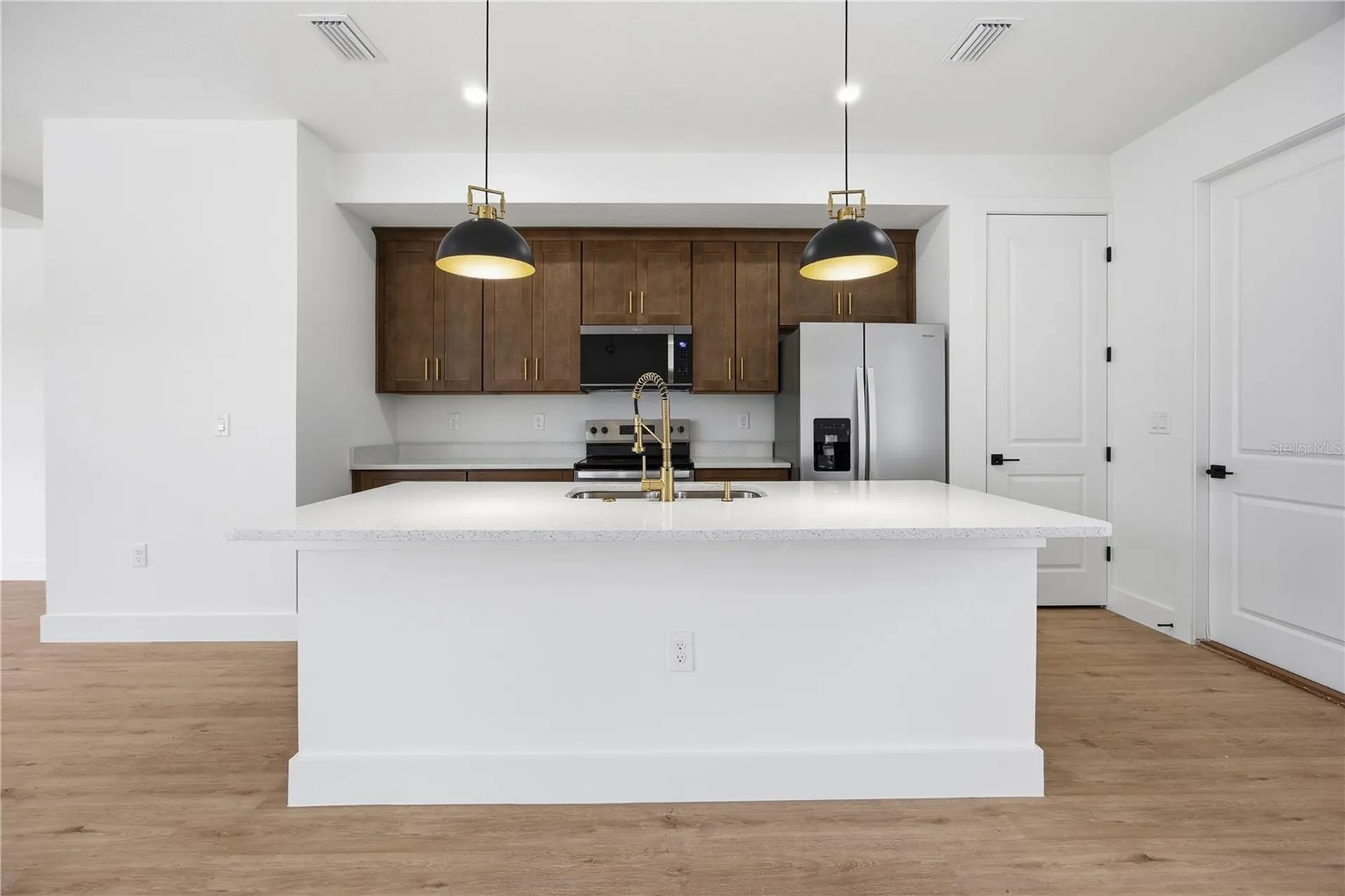 1 Oak Trail Ocala FL 34472