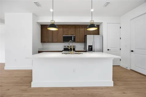 1 Oak Trail Ocala FL 34472