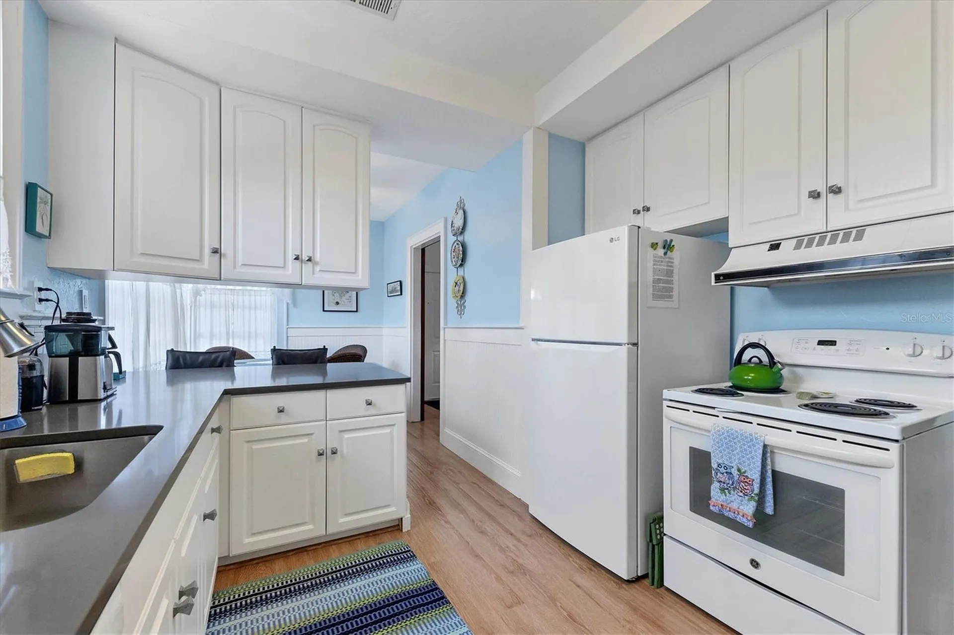 1676 Oak Street Sarasota FL 34236