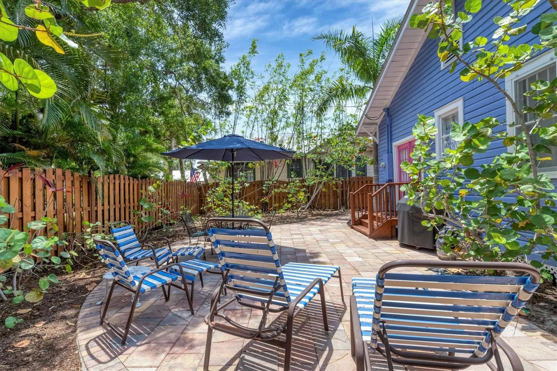 1676 Oak Street Sarasota FL 34236