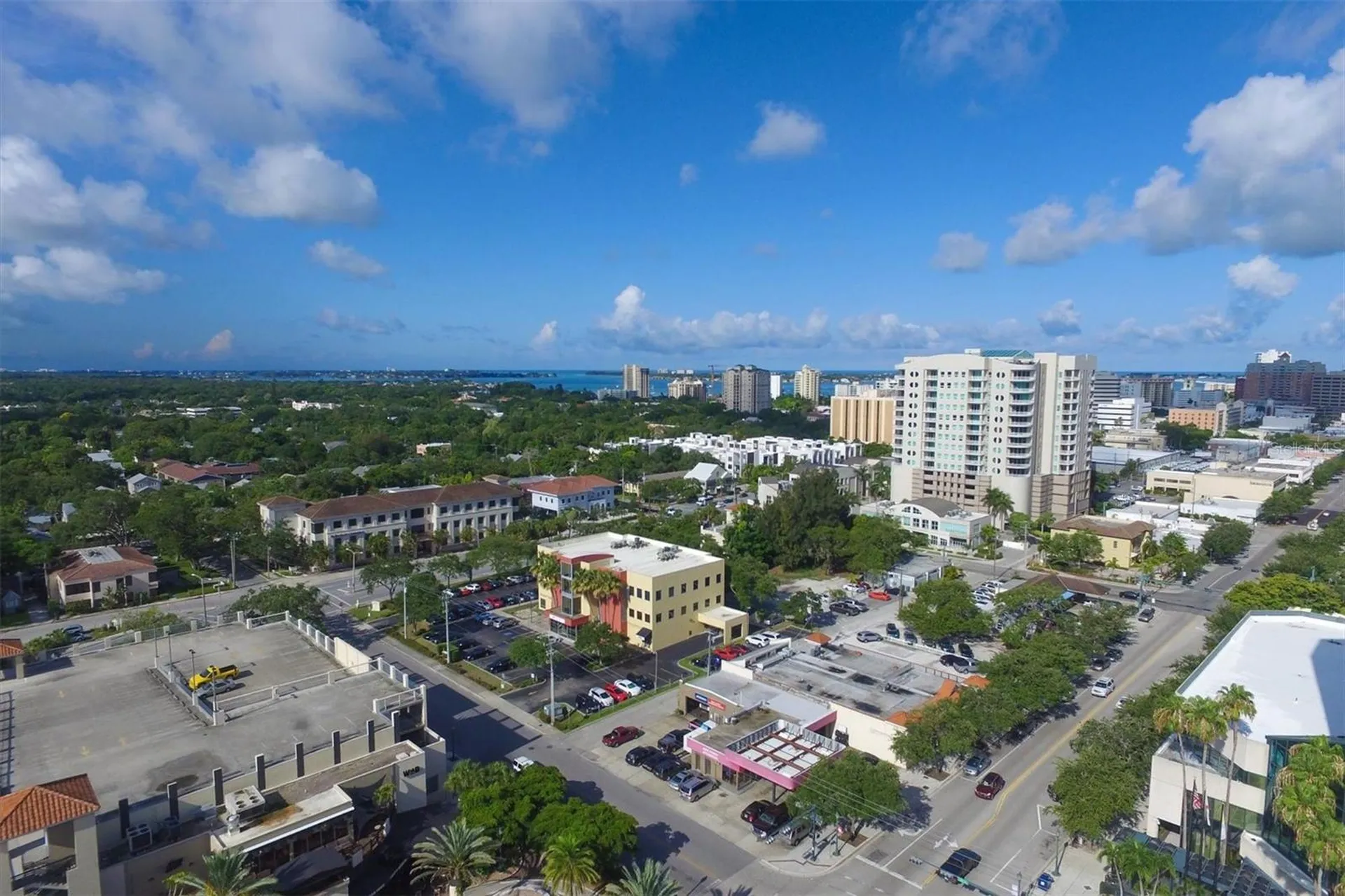 1676 Oak Street Sarasota FL 34236