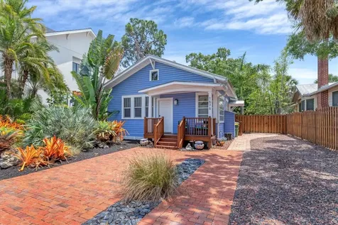 1676 Oak Street Sarasota FL 34236