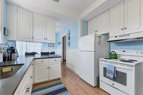 1676 Oak Street Sarasota FL 34236