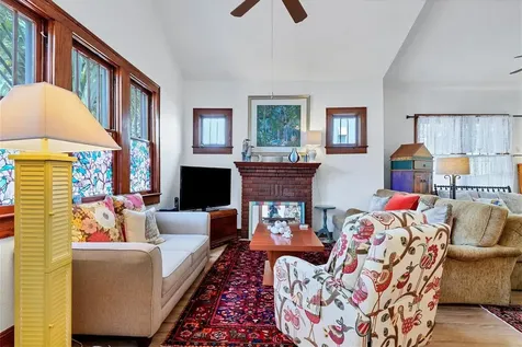1676 Oak Street Sarasota FL 34236