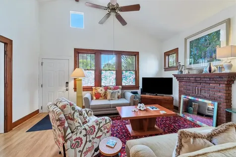1676 Oak Street Sarasota FL 34236