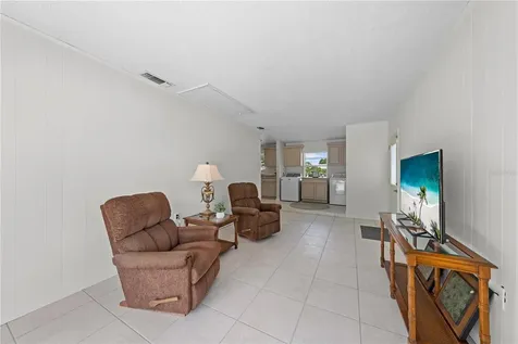 309 Georgia Avenue St Cloud FL 34769