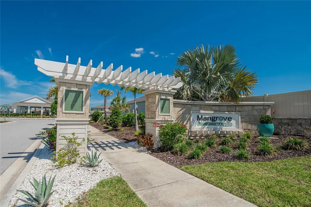 152 Bright Ibis Avenue Apollo Beach FL 33572