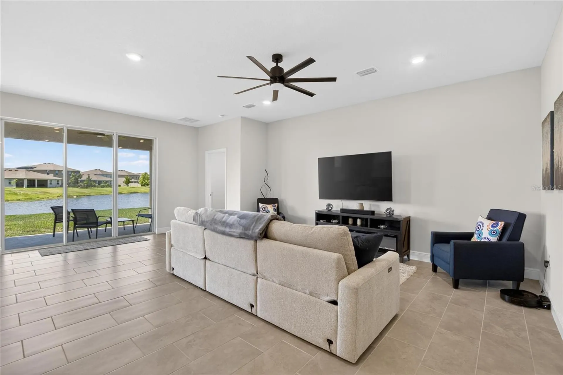 152 Bright Ibis Avenue Apollo Beach FL 33572