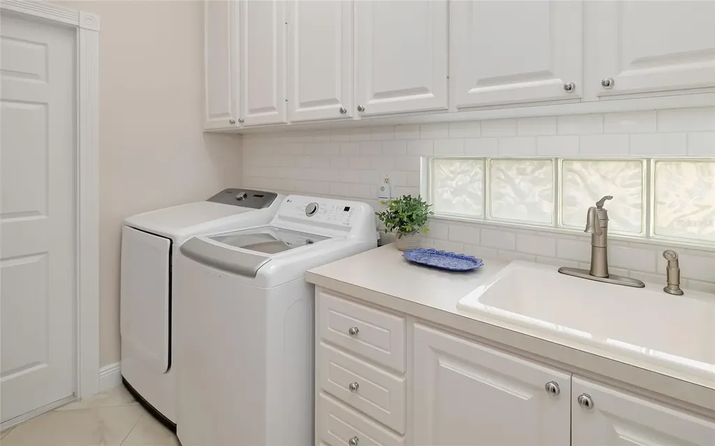 5538 Carmona Place Sarasota FL 34238