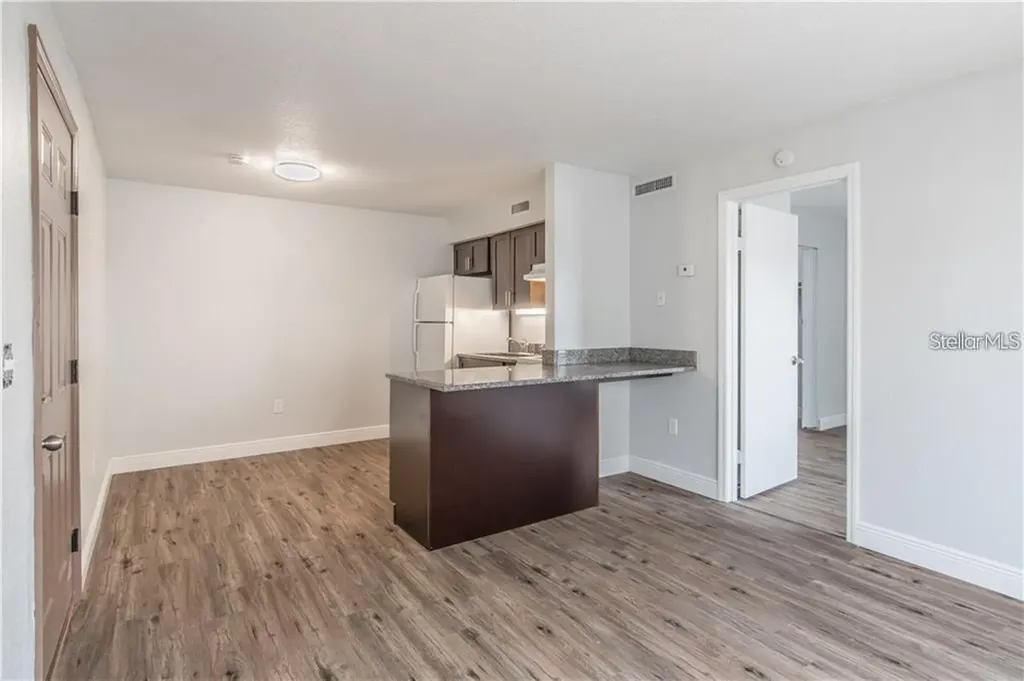 9013 Westchester Circle Tampa FL 33604