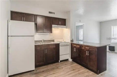 9013 Westchester Circle Tampa FL 33604