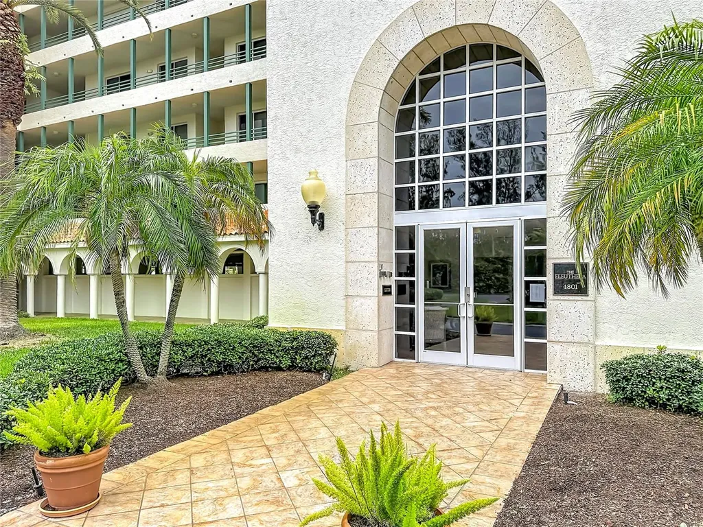 4801 Osprey Drive S St Petersburg FL 33711
