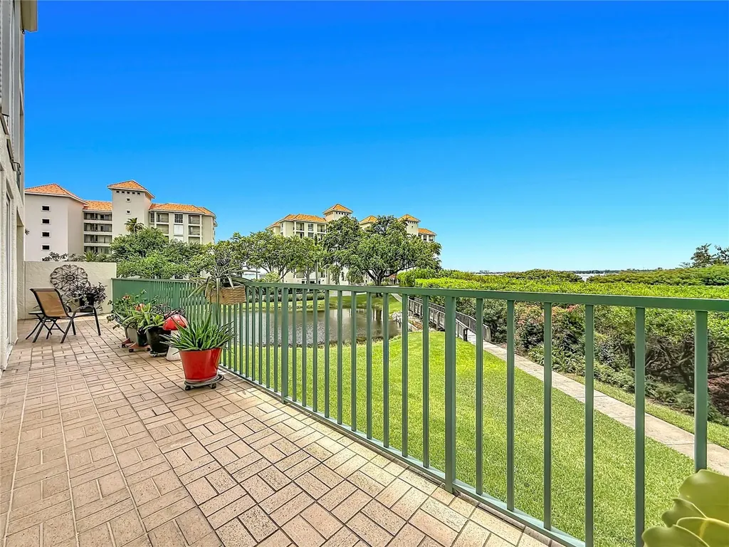 4801 Osprey Drive S St Petersburg FL 33711
