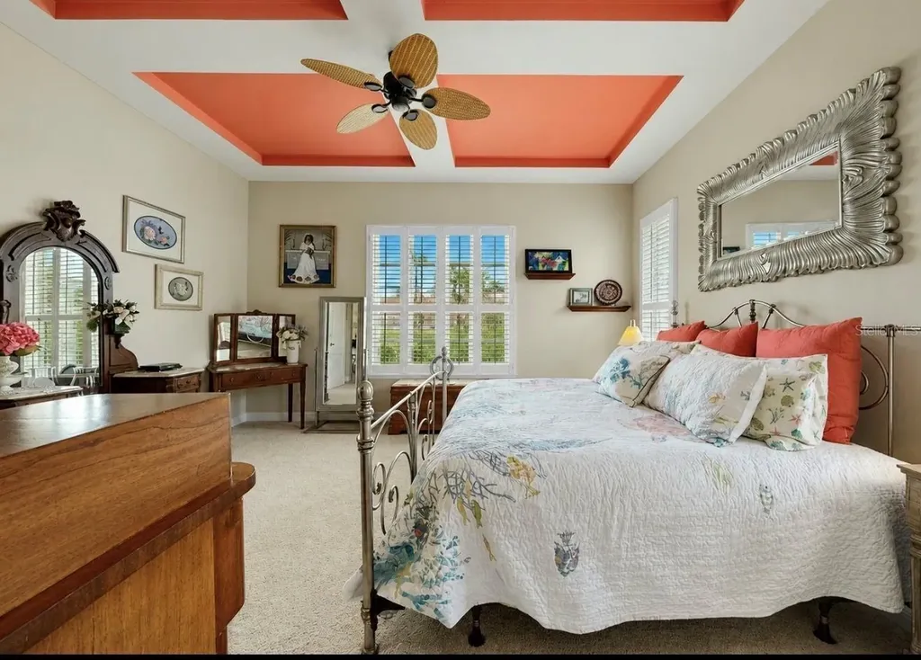 2208 Myrtle Vista Court Sun City Center FL 33573