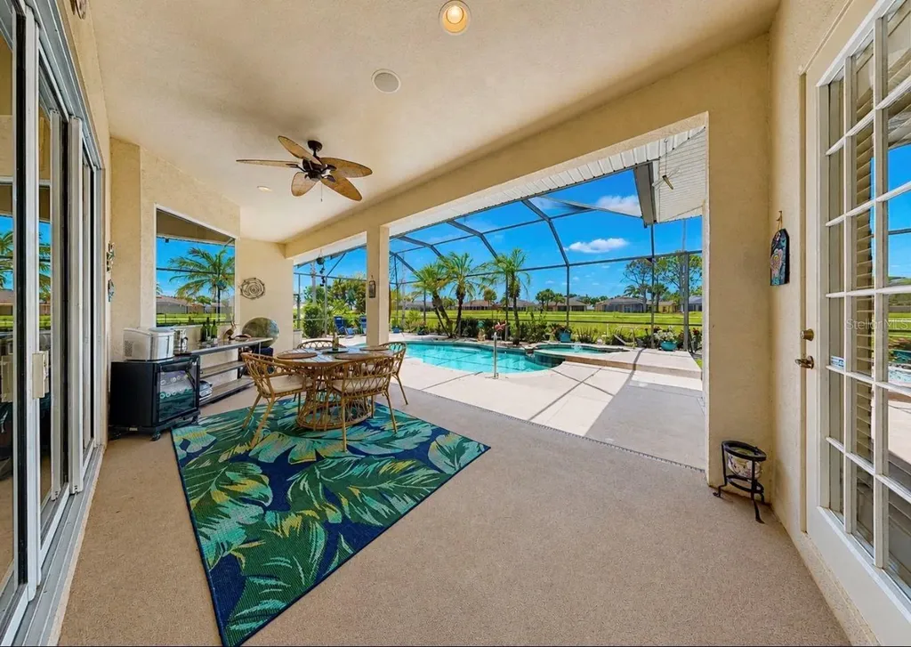 2208 Myrtle Vista Court Sun City Center FL 33573