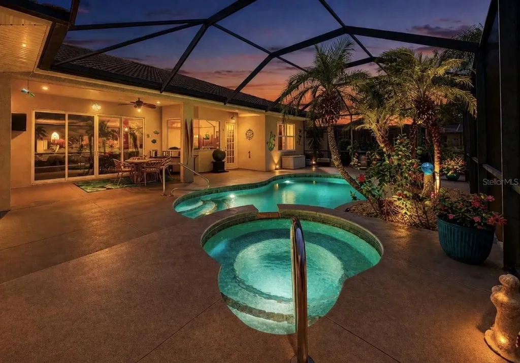 2208 Myrtle Vista Court Sun City Center FL 33573