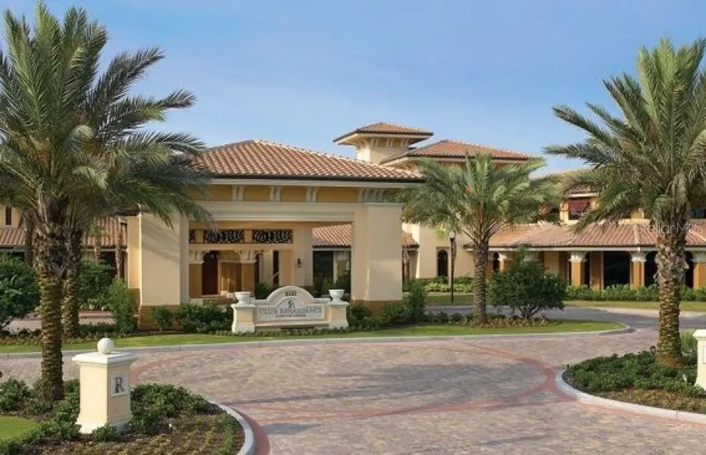 2208 Myrtle Vista Court Sun City Center FL 33573