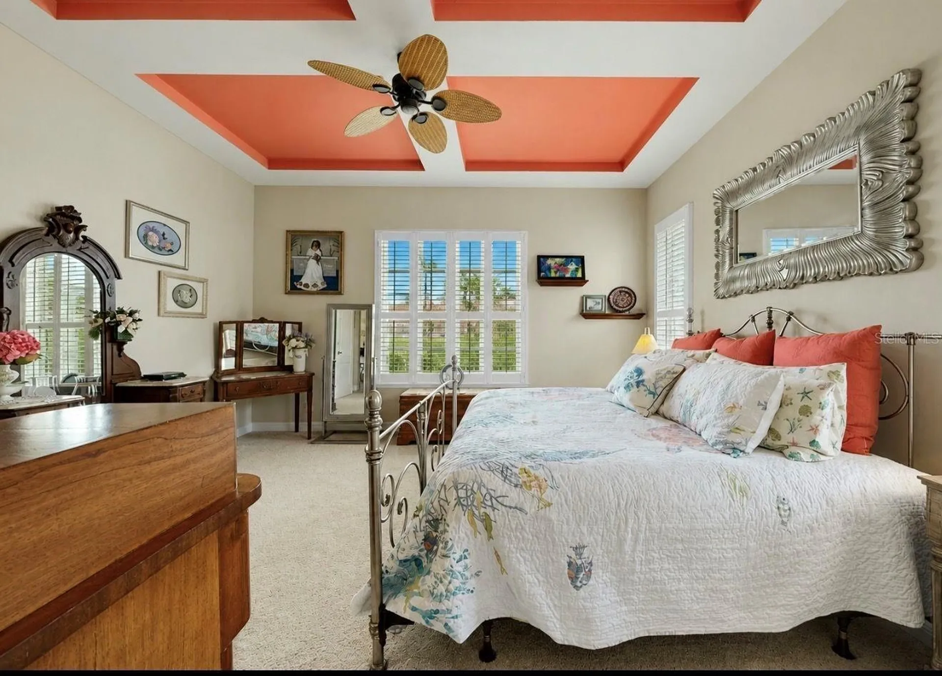 2208 Myrtle Vista Court Sun City Center FL 33573