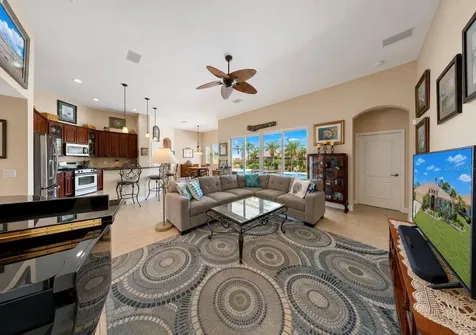 2208 Myrtle Vista Court Sun City Center FL 33573