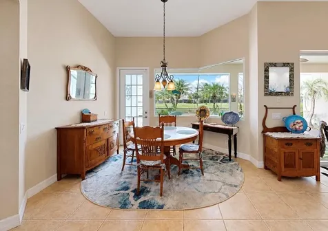 2208 Myrtle Vista Court Sun City Center FL 33573