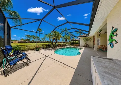 2208 Myrtle Vista Court Sun City Center FL 33573