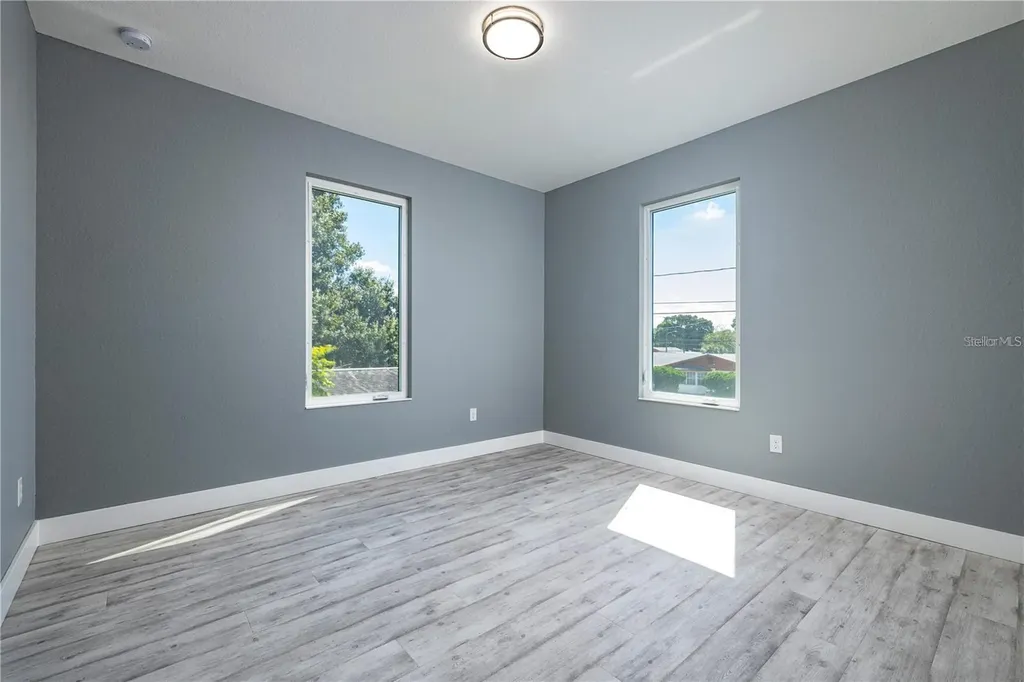 4205 W Arch Street Tampa FL 33607