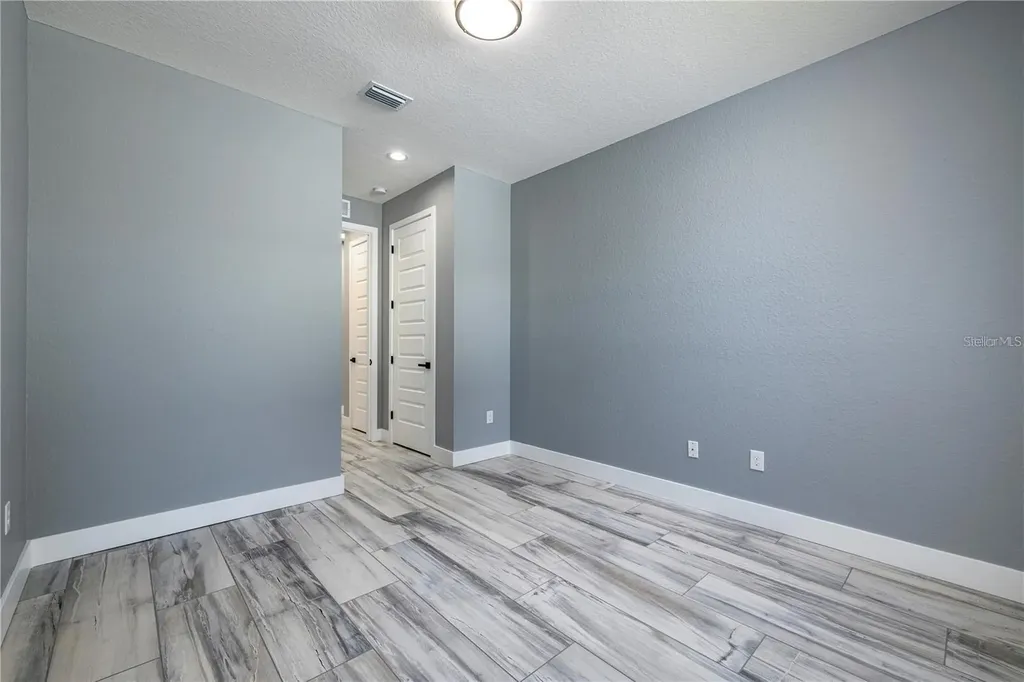 4205 W Arch Street Tampa FL 33607