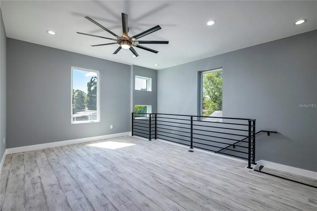 4205 W Arch Street Tampa FL 33607