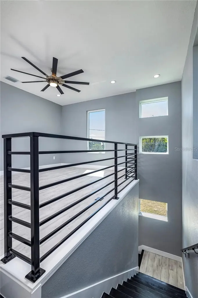 4205 W Arch Street Tampa FL 33607