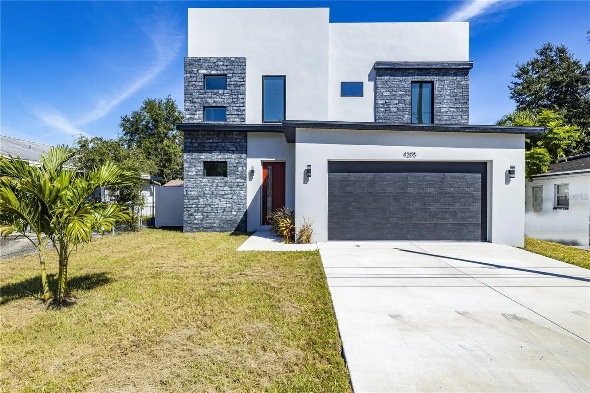 4205 W Arch Street Tampa FL 33607