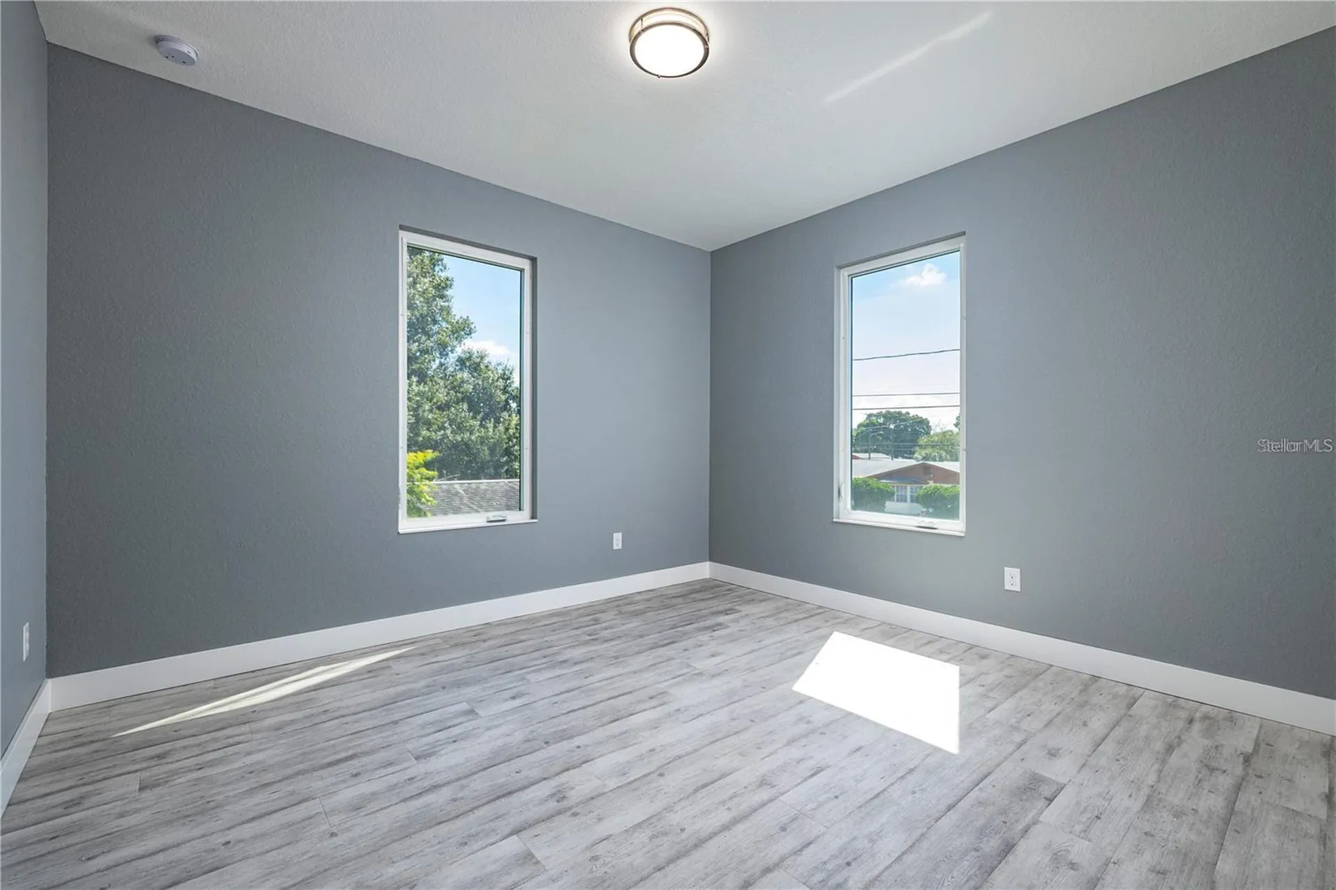 4205 W Arch Street Tampa FL 33607