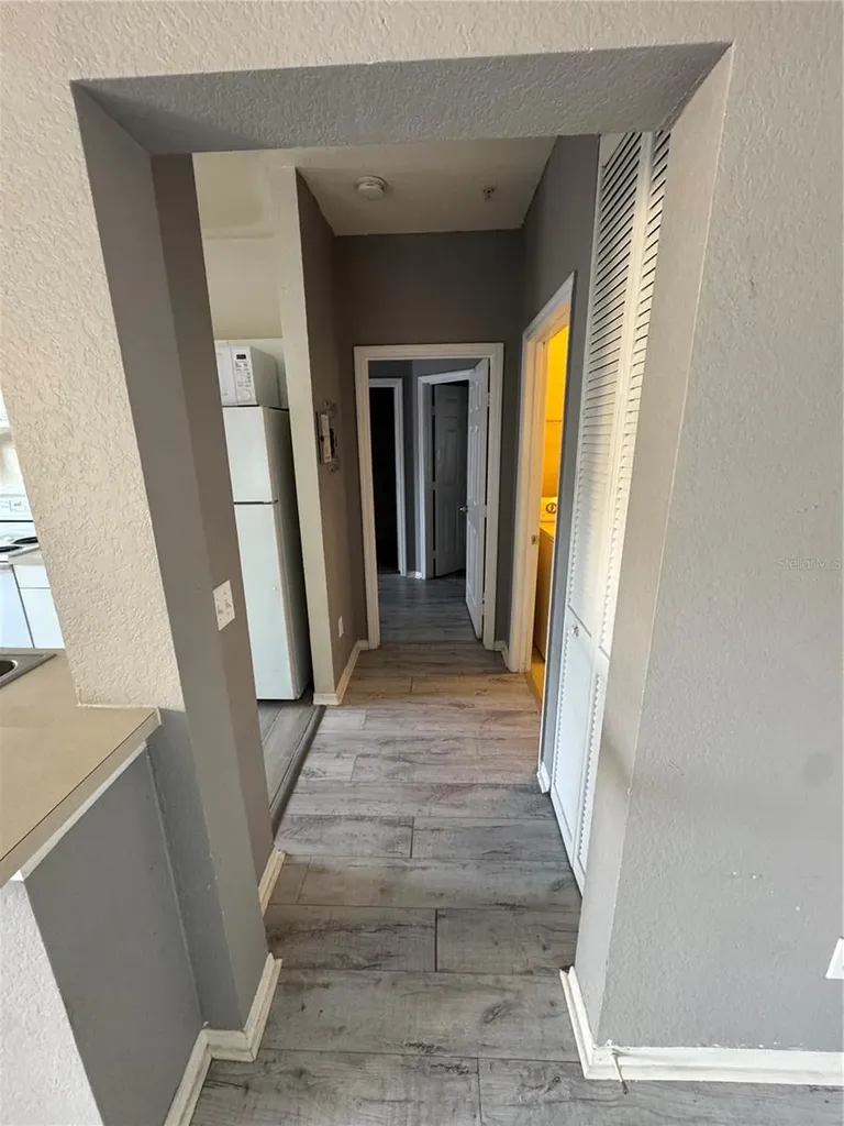 3707 Conroy Road Orlando FL 32839