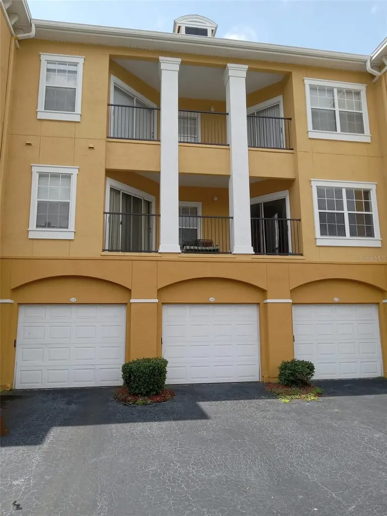 3707 Conroy Road Orlando FL 32839